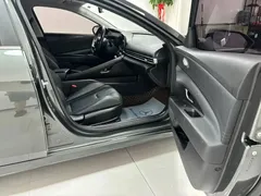 2023 Hyundai Elantra 1.5L CVT TOP Flagship — фото 7