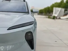 2024 Nio ET5 75kWh EV, синий — фото 4