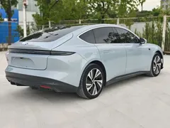 2024 Nio ET5 75kWh EV, синий — фото 7