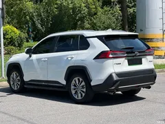 2022 Toyota Wildlander 2.0L CVT 2WD Luxury — фото 9