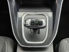 2021 Haval M6 PLUS 1.5T DCT Elite Intelligent Connected Model, белый — фото 13