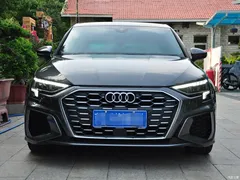 2021 Audi A3 Sportback 35 TFSI aggressive sports version — фото 2