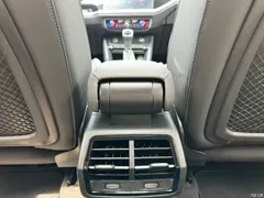 2020 Audi Q3 Sportback 45 TFSI quattro fashionable — фото 17