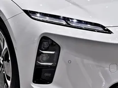 2025 Nio ET5T 75kWh Touring — фото 5