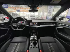 2023 Audi A3L Limousine 35 TFSI, белый — фото 9