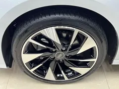 2023 Audi A3L Limousine 35 TFSI, белый — фото 25