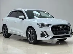 2022 Audi Q3 35 TFSI, белый — фото 3