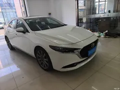 2021 Mazda Axela 2.0L AT Quality — фото 6