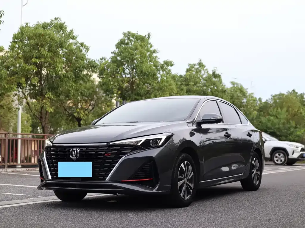 2023 Changan Eado PLUS 1.4T GDI DCT Premium