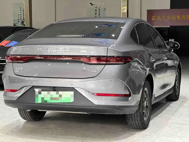 2025 BYD Qin PLUS DM-i PHEV Smart Driving 55km Leading