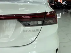 2023 Kia Cerato 1.5L CVT Luxury, белый — фото 11