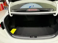 2023 Kia Cerato 1.5L CVT Luxury, белый — фото 20