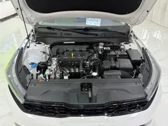 2023 Kia Cerato 1.5L CVT Luxury, белый — фото 24