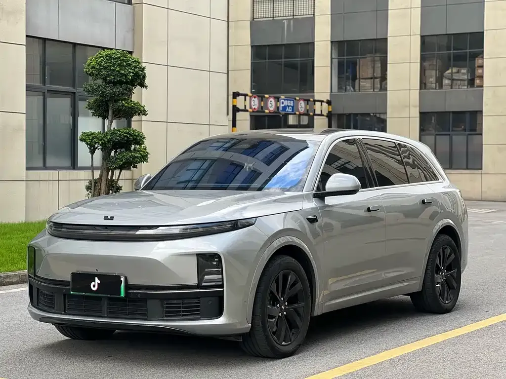 2023 Li Auto L7