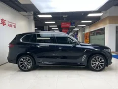 2022 BMW X5 modified xDrive 30Li exclusive M sports package — фото 3