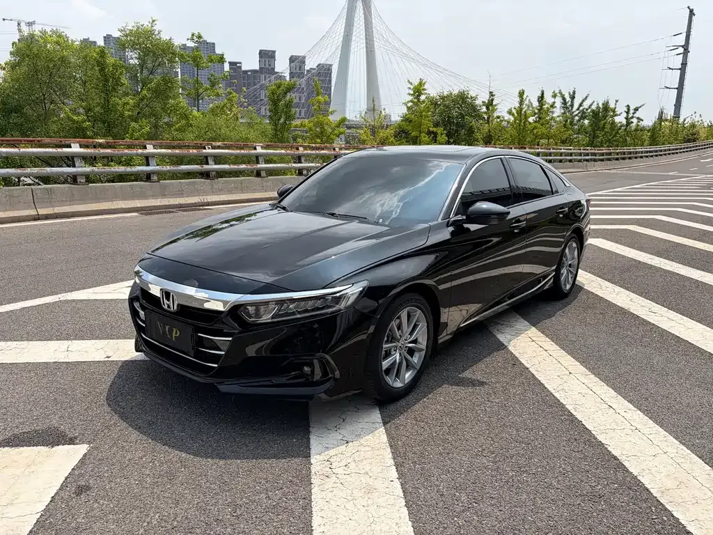 2022 Honda Accord 260TURBO Luxury