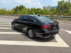 2022 Honda Accord 260TURBO Luxury, чёрный — фото 7
