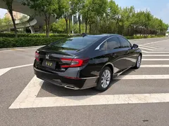2022 Honda Accord 260TURBO Luxury, чёрный — фото 9