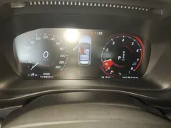 2021 Volvo XC40 T4 4WD Sport, белый — фото 12