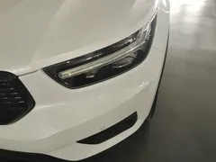 2021 Volvo XC40 T4 4WD Sport, белый — фото 24