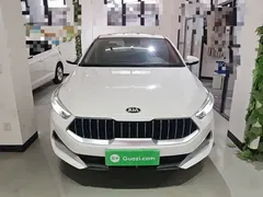 2021 Kia Cerato 1.5L CVT, белый — фото 3