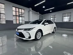 2021 Toyota Corolla 1.2T S-CVT Pioneer, белый — фото 1