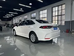 2021 Toyota Corolla 1.2T S-CVT Pioneer, белый — фото 4