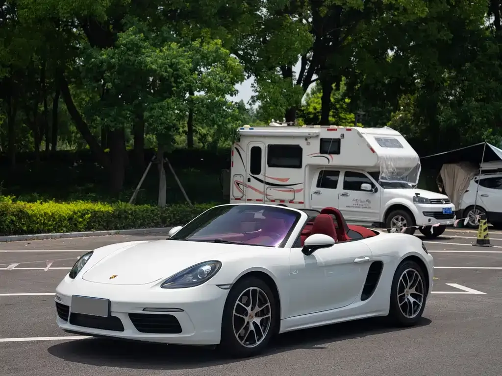2020 Porsche 718 Boxster 2.0T
