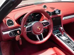 2020 Porsche 718 Boxster 2.0T, белый — фото 8
