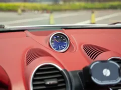 2020 Porsche 718 Boxster 2.0T, белый — фото 12