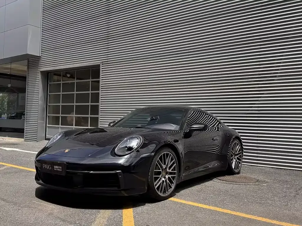 2023 Porsche 911 Carrera 3.0T