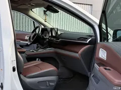 2023 Toyota Sienna 2.5L Hybrid Comfort — фото 7