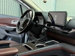 2023 Toyota Sienna 2.5L Hybrid Comfort — фото 8