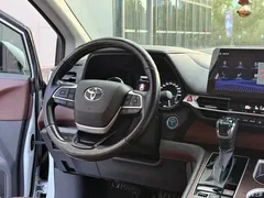 2023 Toyota Sienna 2.5L Hybrid Comfort — фото 9
