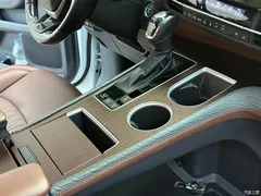 2023 Toyota Sienna 2.5L Hybrid Comfort — фото 12