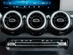 2023 Mercedes-Benz GLB 200, чёрный — фото 12
