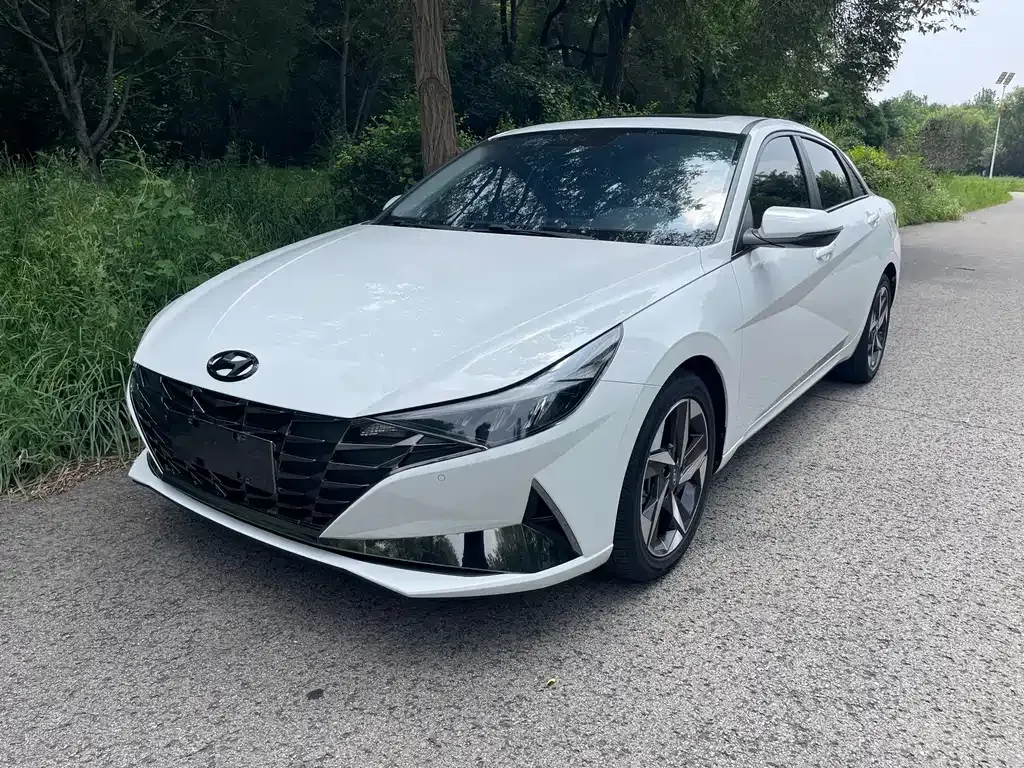 2022 Hyundai Elantra 1.5L CVT GLX Elite