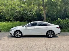 2022 Hyundai Elantra 1.5L CVT GLX Elite, белый — фото 12