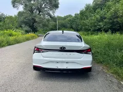 2022 Hyundai Elantra 1.5L CVT GLX Elite, белый — фото 14
