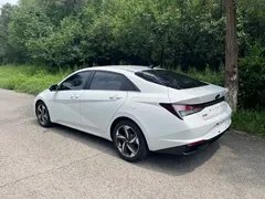 2022 Hyundai Elantra 1.5L CVT GLX Elite, белый — фото 15