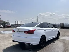 2021 Changan Raeton PLUS Blue Whale 1.5T DCT Luxury, белый — фото 2