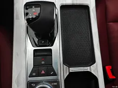 2023 Jetour Jietu X70 PRO 1.5T DCT Comfortable 5-seater, чёрный — фото 13