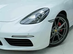 2022 Porsche 718 Cayman 2.0T, белый — фото 16