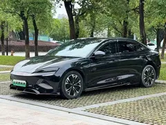 2023 BYD Seal Champion 700km Premium, чёрный — фото 1