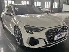 2023 Audi A3 Sportback 35 TFSI, белый — фото 3