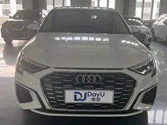 2023 Audi A3 Sportback 35 TFSI, белый — фото 2