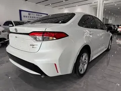 2022 Toyota Levin 185T CVT Luxury, белый — фото 6