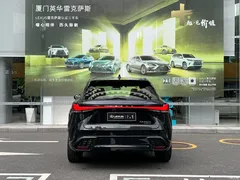 2023 Lexus RX 500h 4WD F SPORT Performance — фото 3