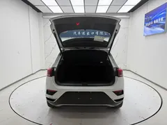 2022 Volkswagen T-Roc 280TSI DSG 2WD Comfort Plus, белый — фото 9