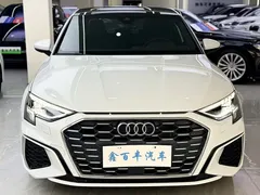 2022 Audi A3L Limousine 35 TFSI, белый — фото 2